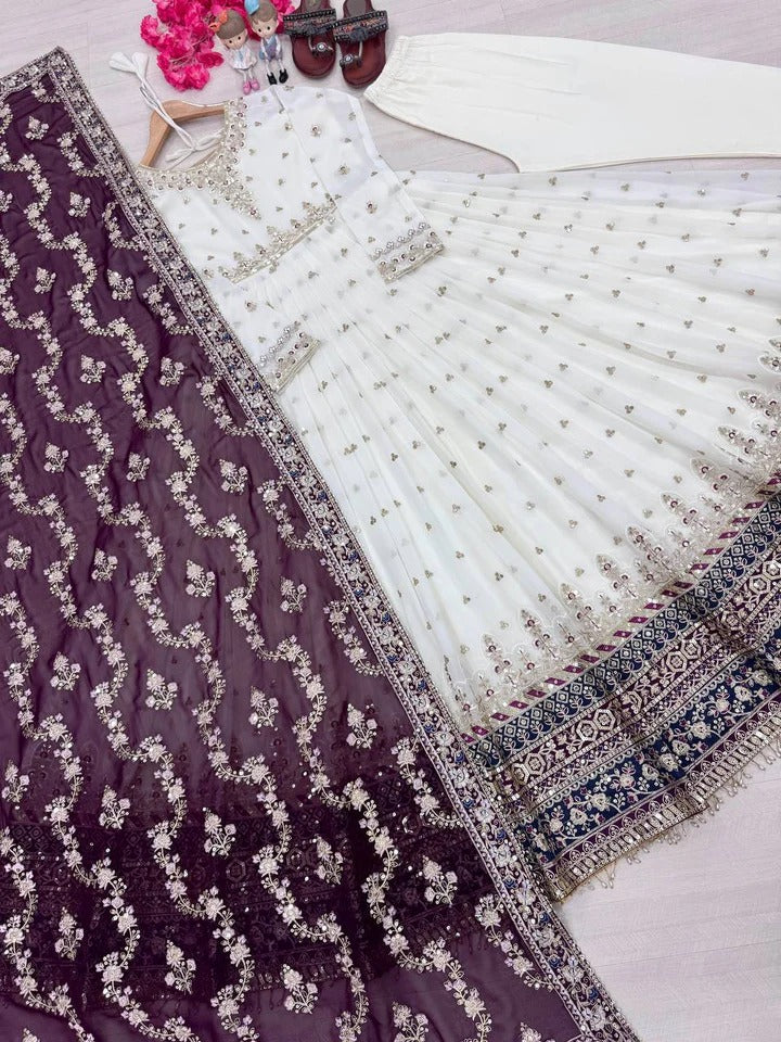 Heavy faux Geogette Micro Cotton With Fancy Latkan Border With Sleeve With Tassels